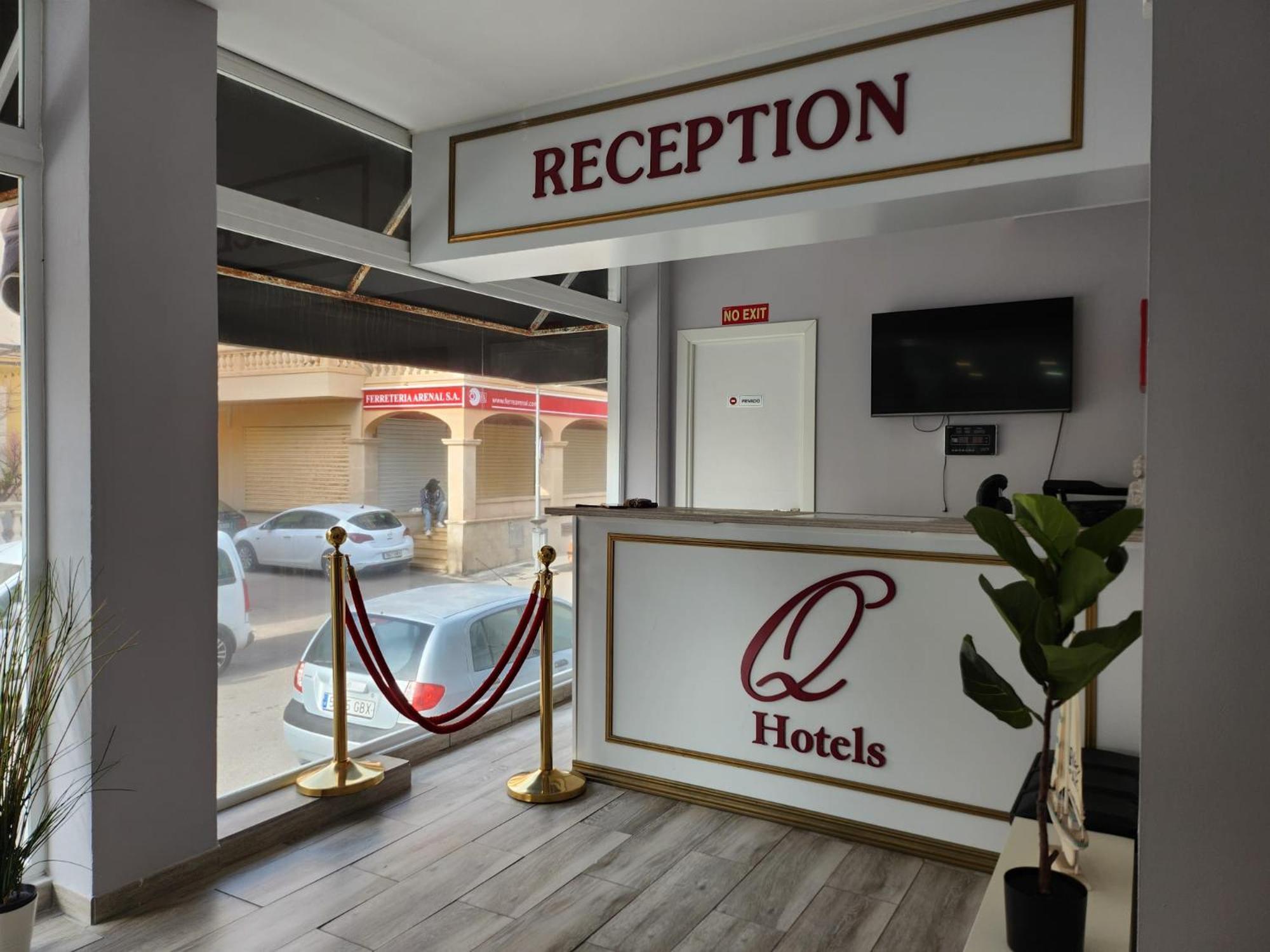 Q-Royal Hotel Playa de Palma  Exterior photo