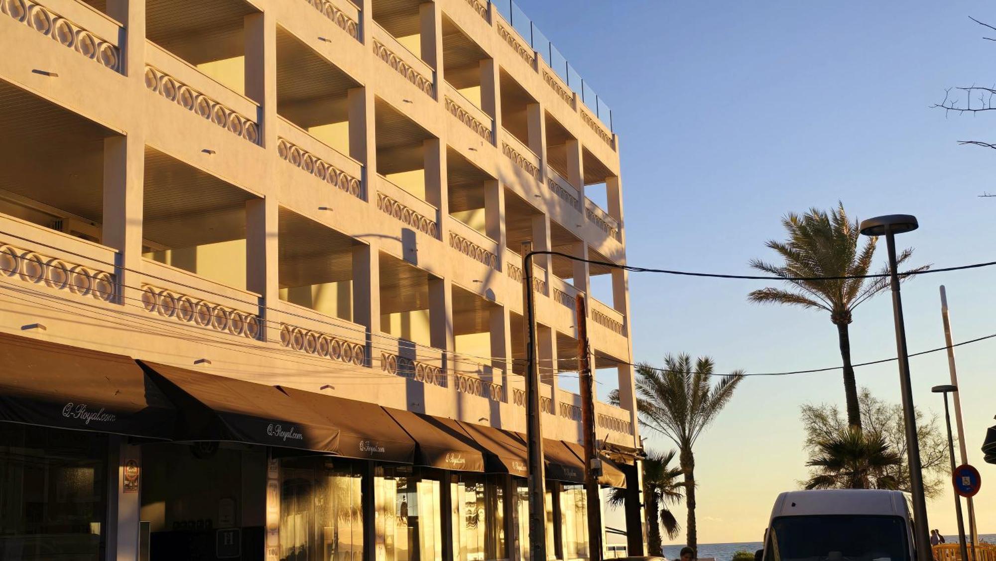 Q-Royal Hotel Playa de Palma  Exterior photo